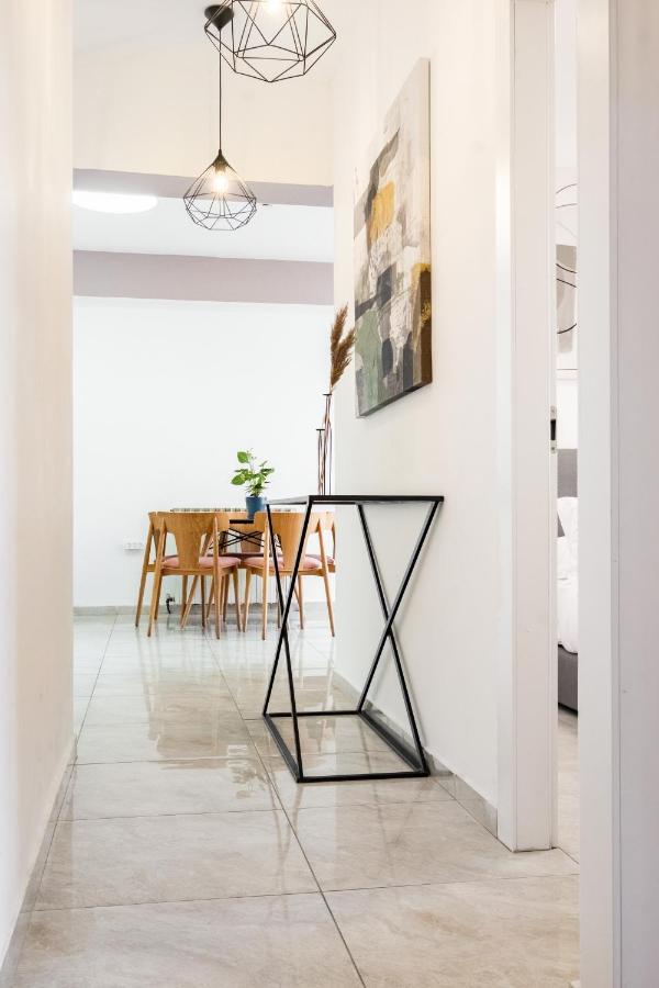 Modern Bright, Near Mahane Yehuda Market, Balcony เยรูซาเลม ภายนอก รูปภาพ